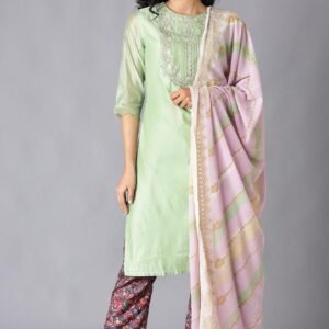 Green Chanderi kurta, Slim Pants And Dupatta Set